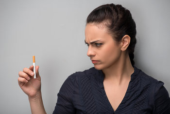 Tabagisme et vue : conséquences de la fumée de cigarette sur la vision