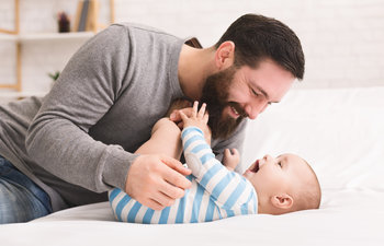 Nouvelle durée du congé de paternité et d’accueil de l’enfant