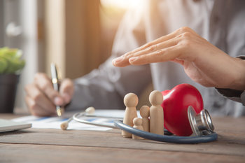 Se passer de mutuelle : une décision risquée pour sa santé